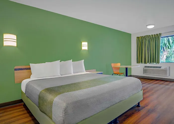 6-tallahassee, Fl - Downtown Hotel 3*