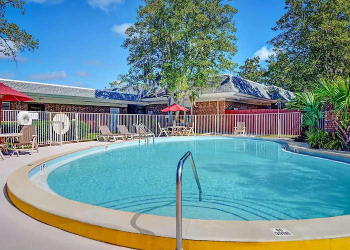 6-tallahassee, Fl - Downtown Hotel