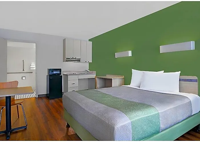 6-tallahassee, Fl - Downtown Hotel Tallahassee