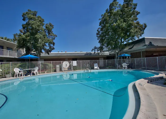 6-tallahassee, Fl - Downtown 3*